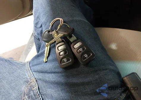 2016 Hyundai Elantra Se from USA, damaged, VIN 5NPDH4AE6GH760037